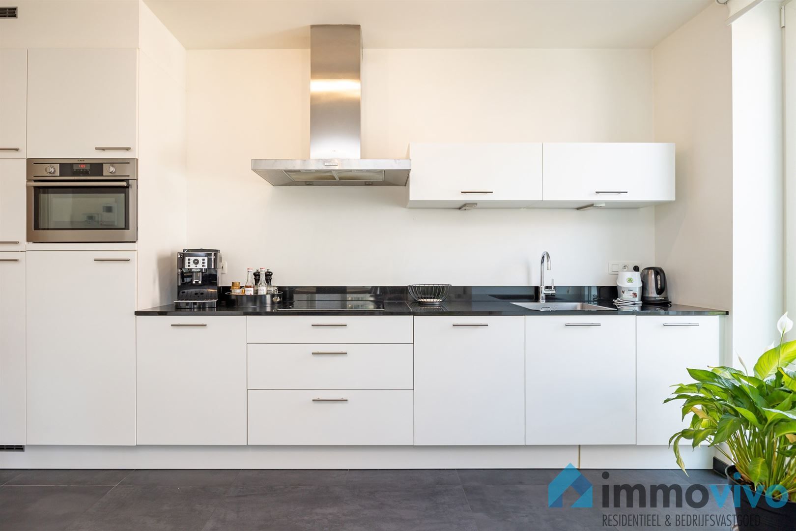Recent (2017) knap hoekappartement met 1 slpk en groot terras foto 7