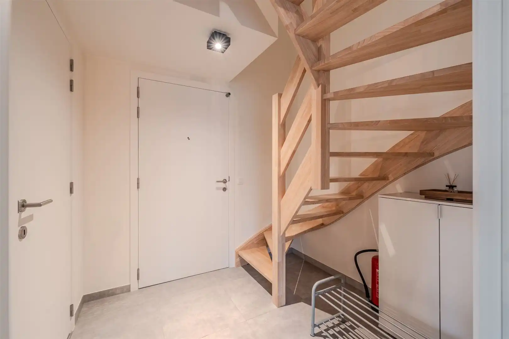 Modern 2 slaapkamer appartement in hartje Middelkerke foto 16