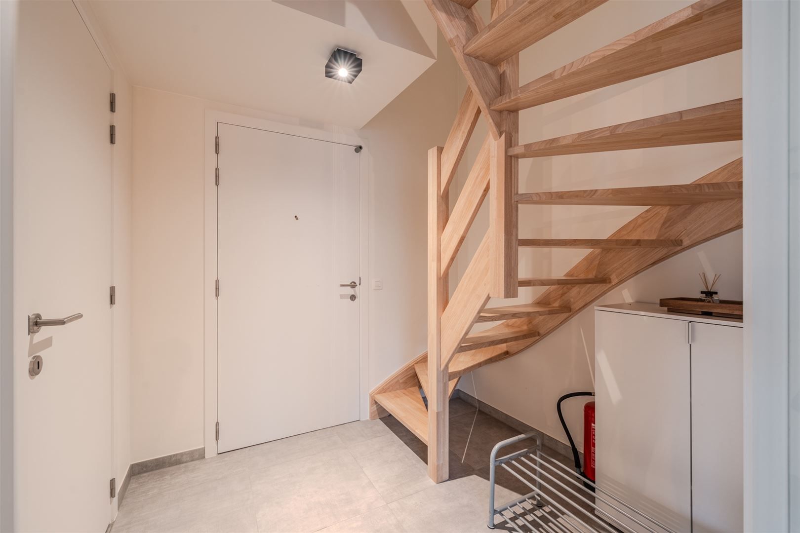 Modern 2 slaapkamer appartement in hartje Middelkerke foto 16