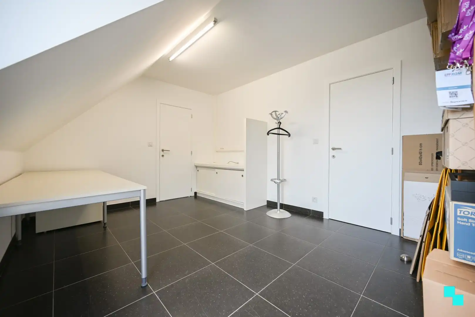 Centraal gelegen kantoorruimte te Lendelede foto 18