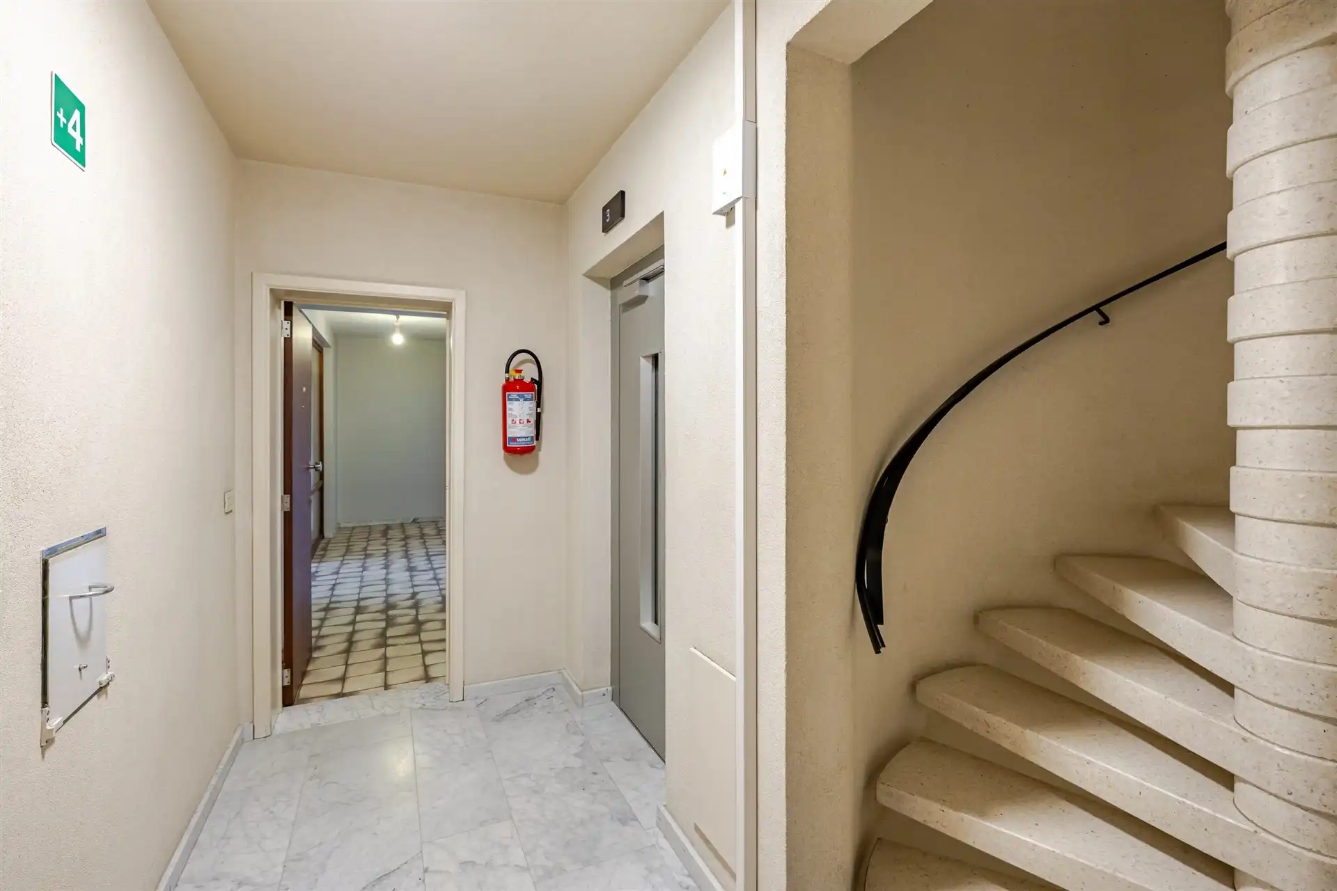 Appartement op de vierde verdieping te Hopmarkt, Aalst foto 18