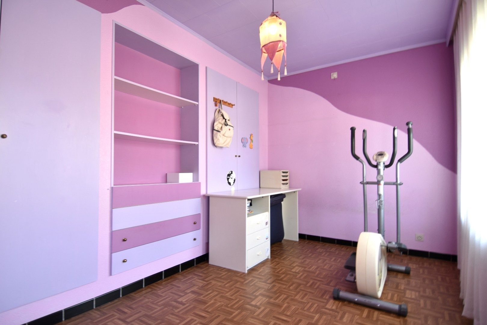 Vrijstaande woning met 3 slaapkamers, garage en tuin te koop in Wevelgem foto 13