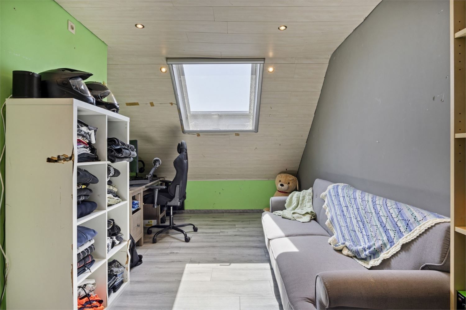 Verrassend ruime instapklare woning met 6 slaapkamers en zonnige tuin – hartje Meerbeke foto 25