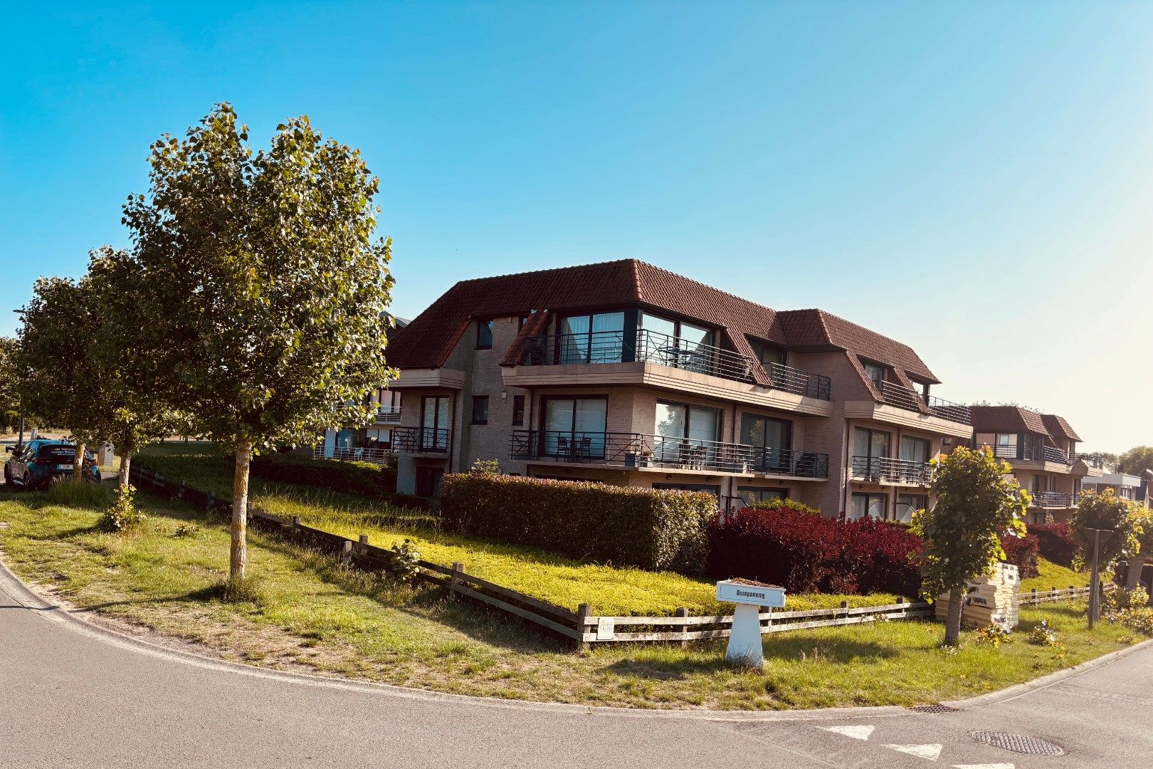 TIJDLOOS APPARTEMENT MET ZONNETERRAS  EN PANORAMISCH GROEN ZICHT foto 2