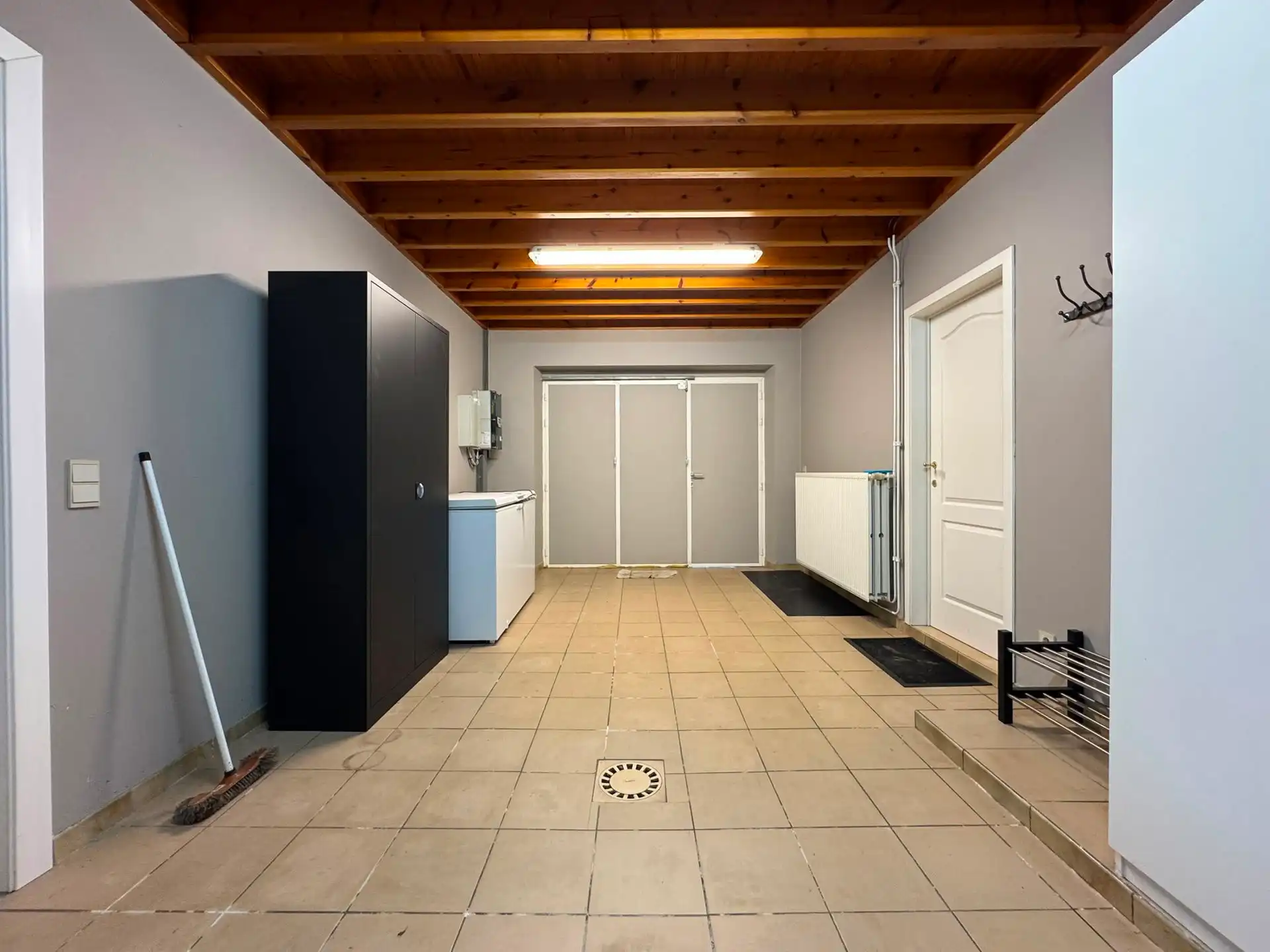 Rustig gelegen 2 slpk woning met ruime tuin foto 15