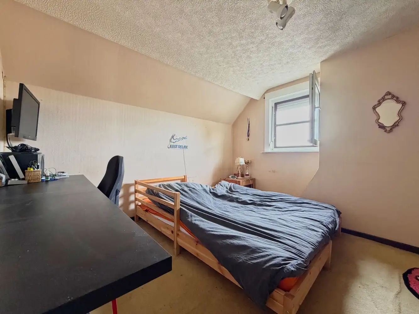 Unieke gezinswoning  op 1608m² met landelijk verzicht foto 16