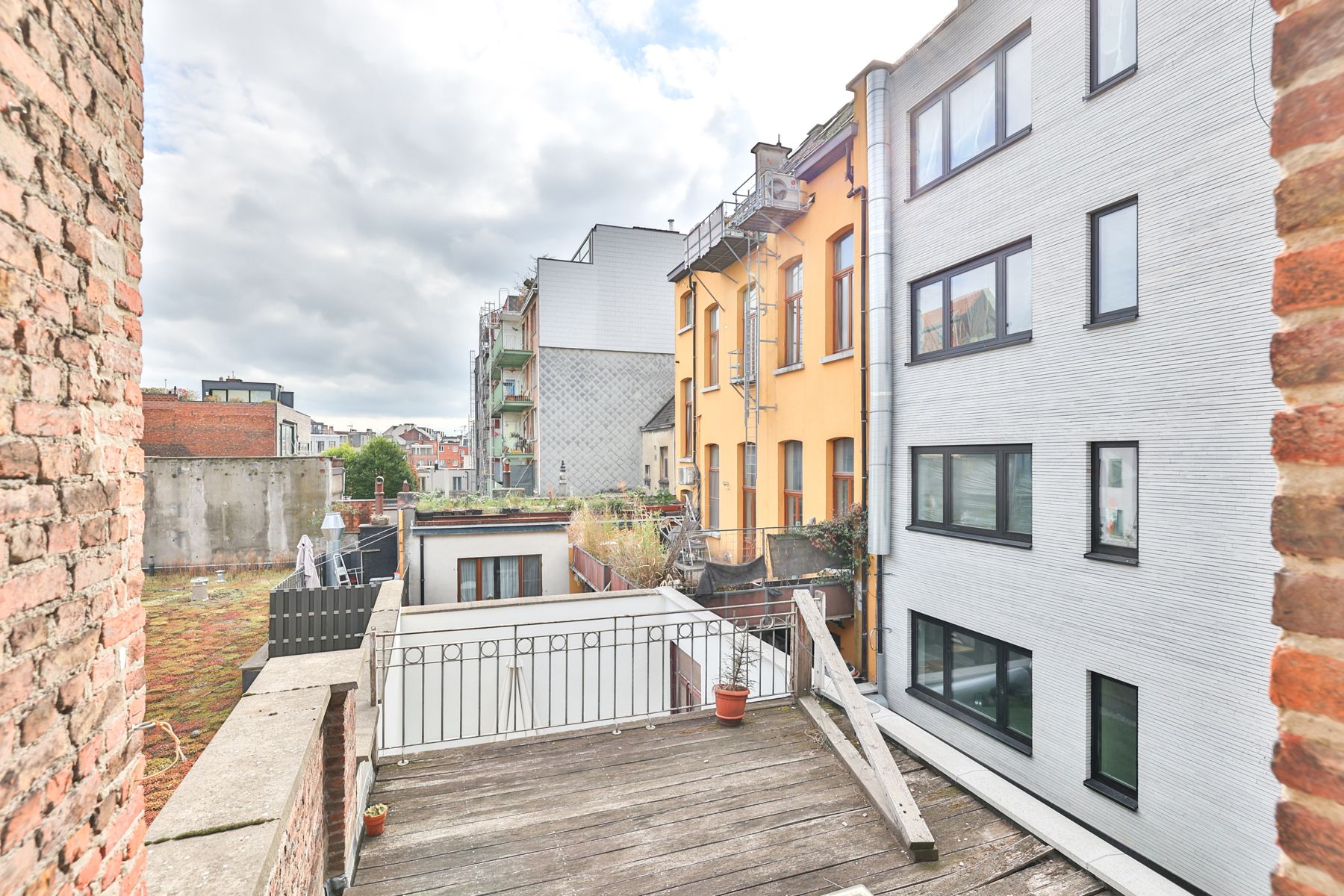 Groots wonen & creatief werken in authentieke burgerwoning foto 23