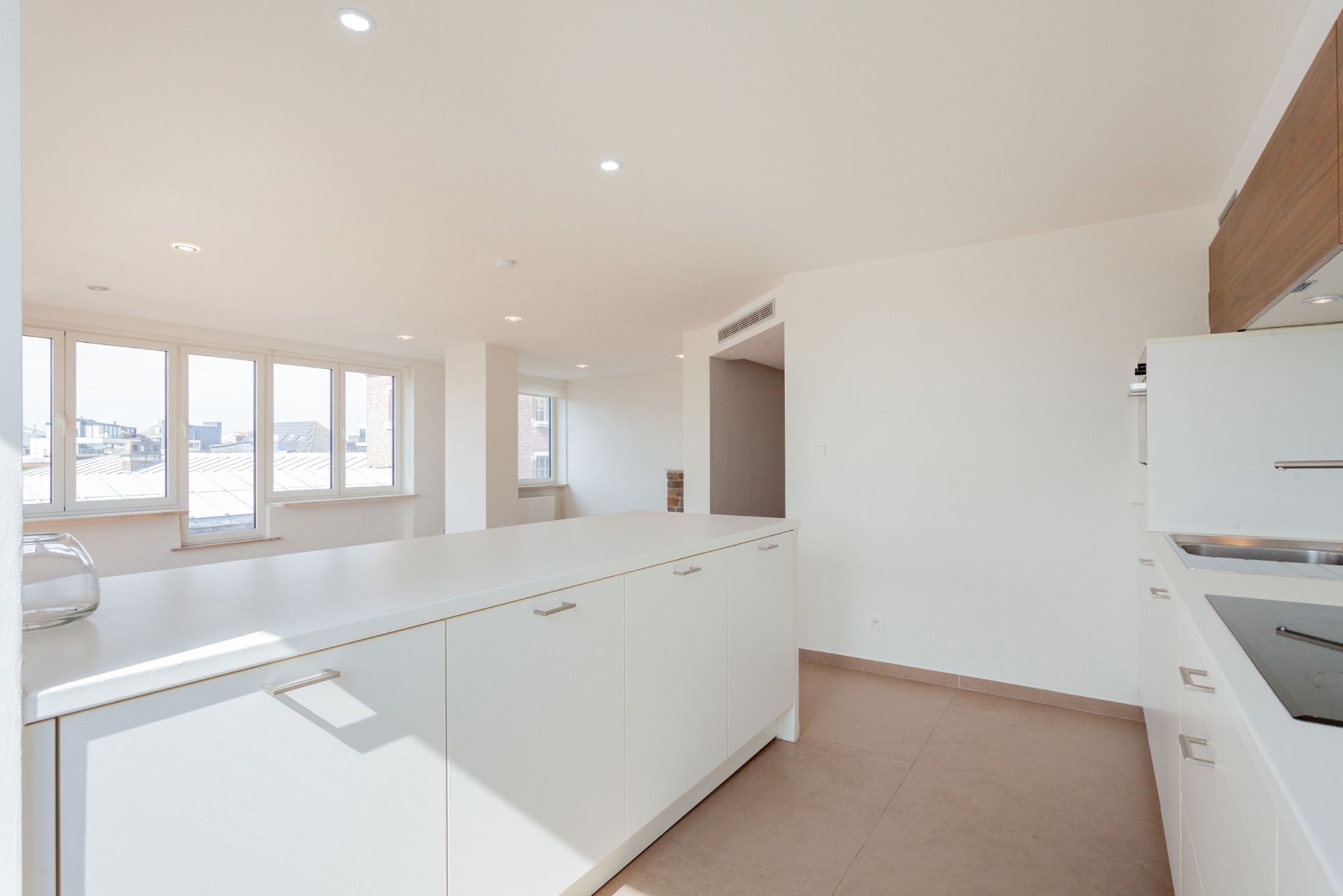 Gerenoveerd dakappartement met 2 slpks in hartje Gent foto 5