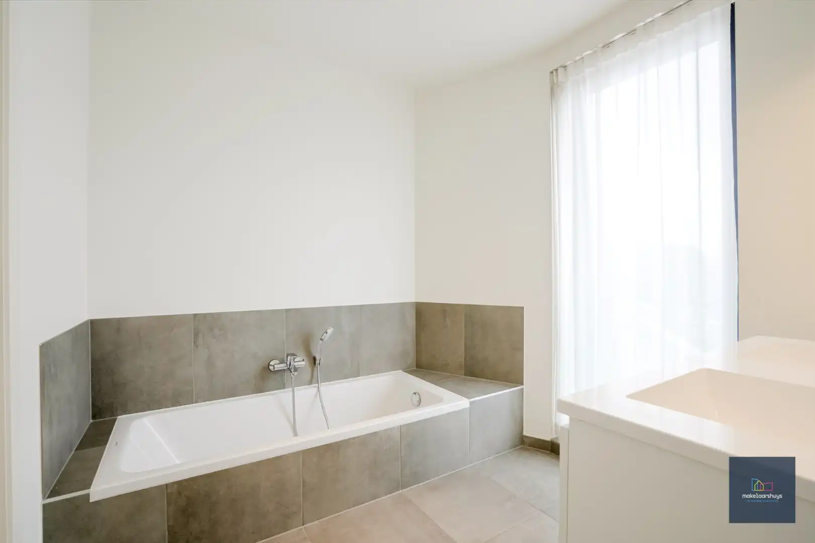 Schitterende duplex met 2 slpk en terras + fietsenberging foto 18