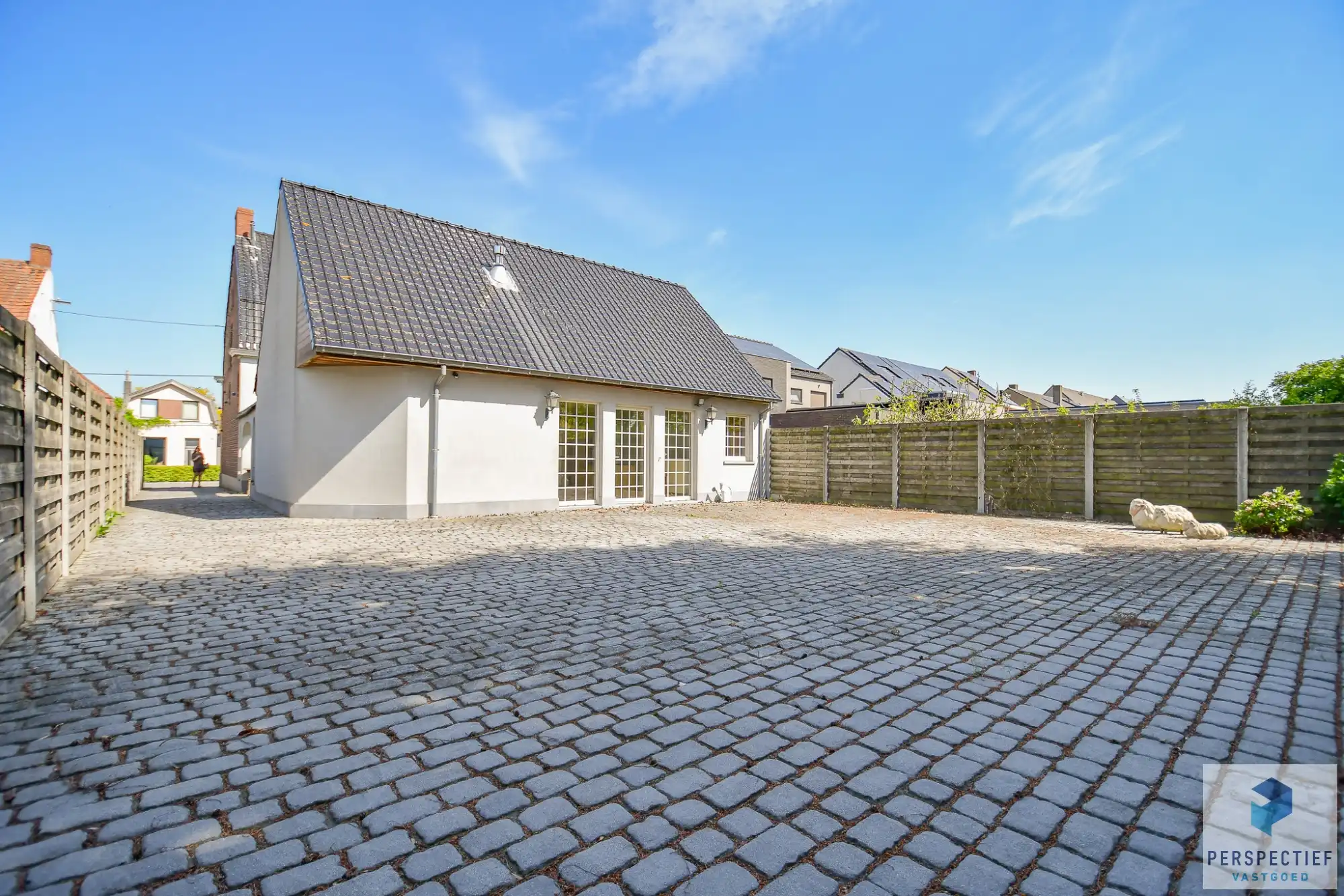 Karaktervolle grote (320m²) woning met prachtige tuin op 1300m² foto 3