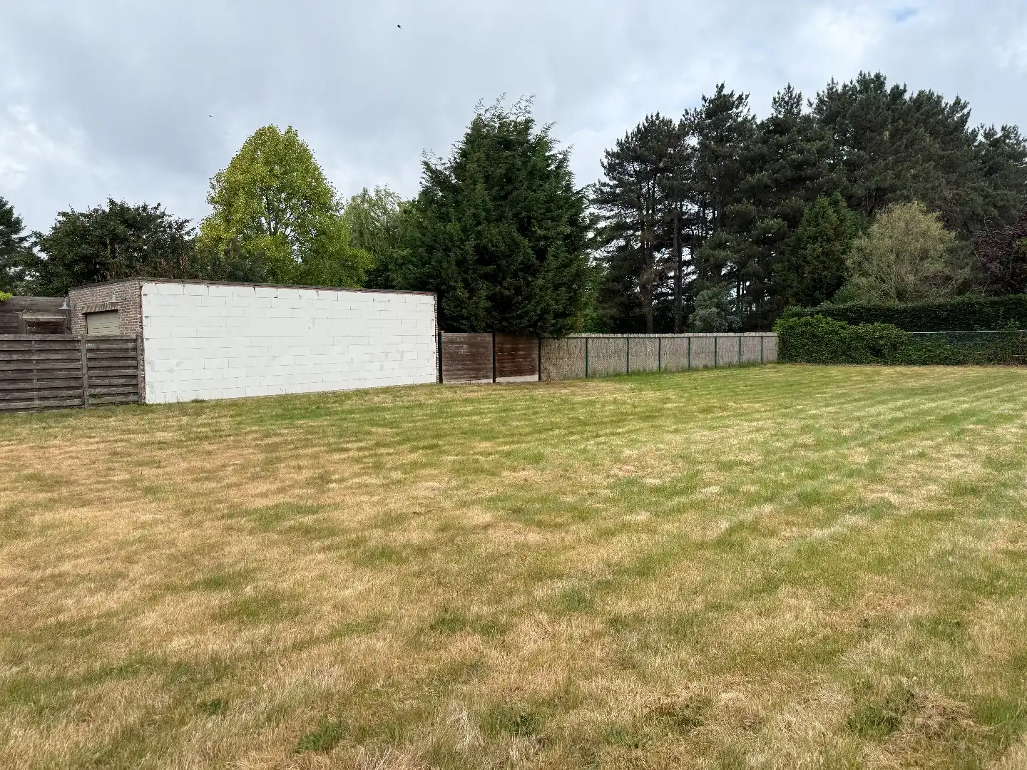 Bouwgrond geschikt voor halfopen bebouwing foto 2