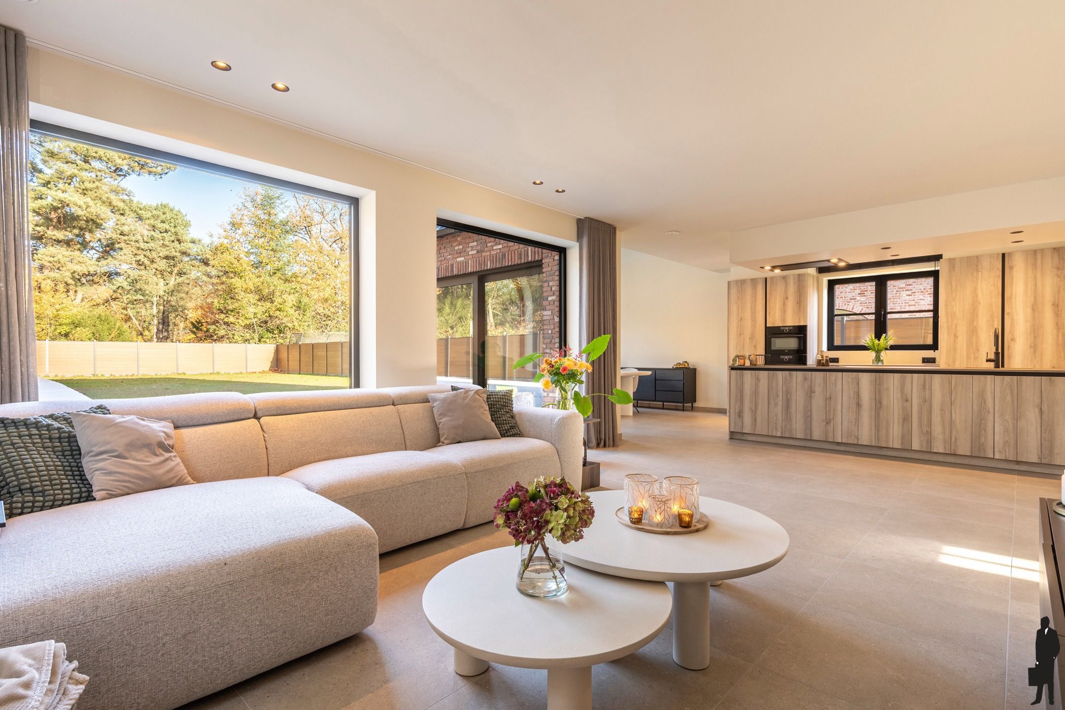 Hoogwaardig afgewerkte nieuwbouwvilla nabij natuur te Mol foto 3