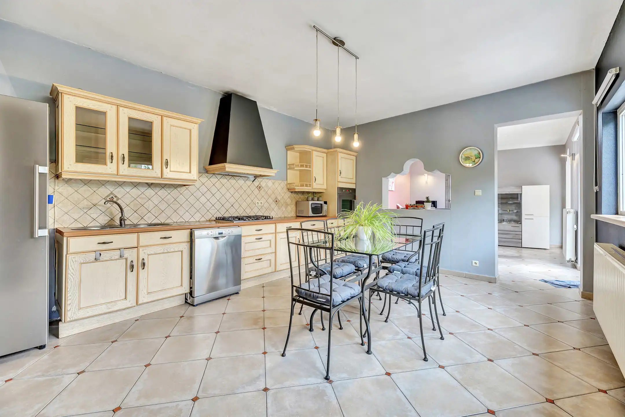 Rustieke woning op strategische ligging foto 10