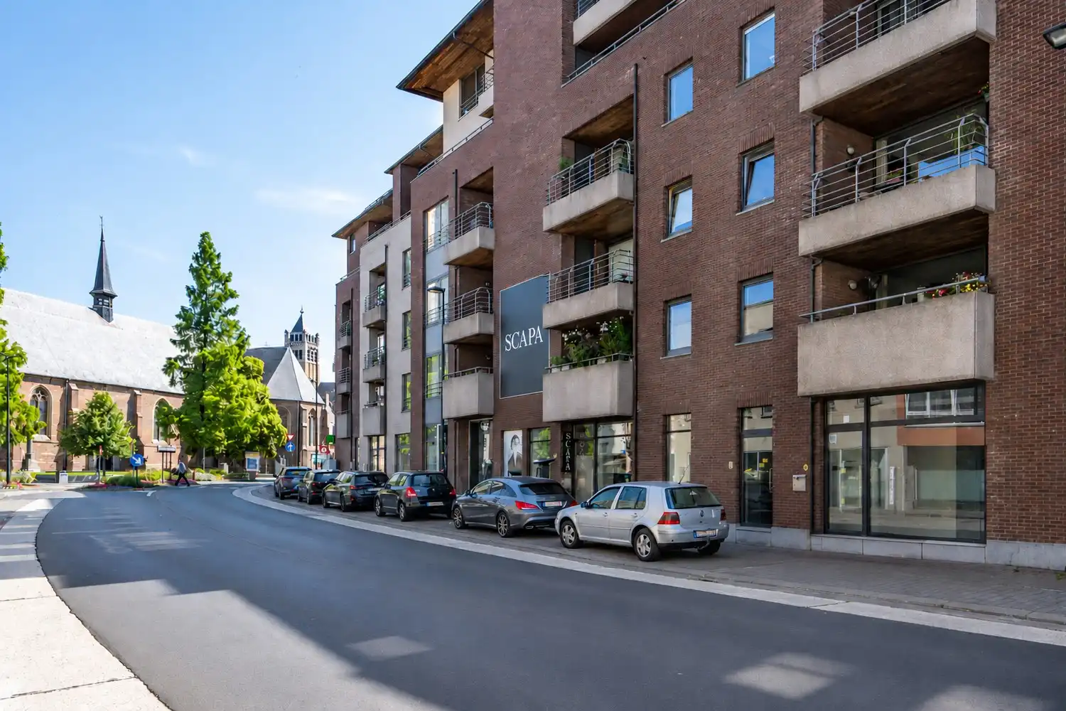 KANTOOR MET GARAGE foto 13