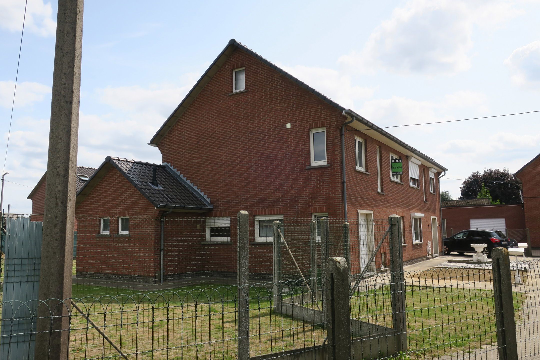 Ruime gezinswoning met 3 slaapkamers en tuin foto 8