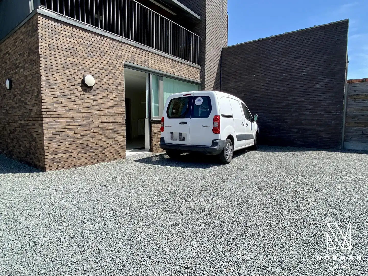 Moderne kantoorruimte te huur met diverse mogelijkheden en privatieve parkeerplaats in Harelbeke (Stasegem) foto 13