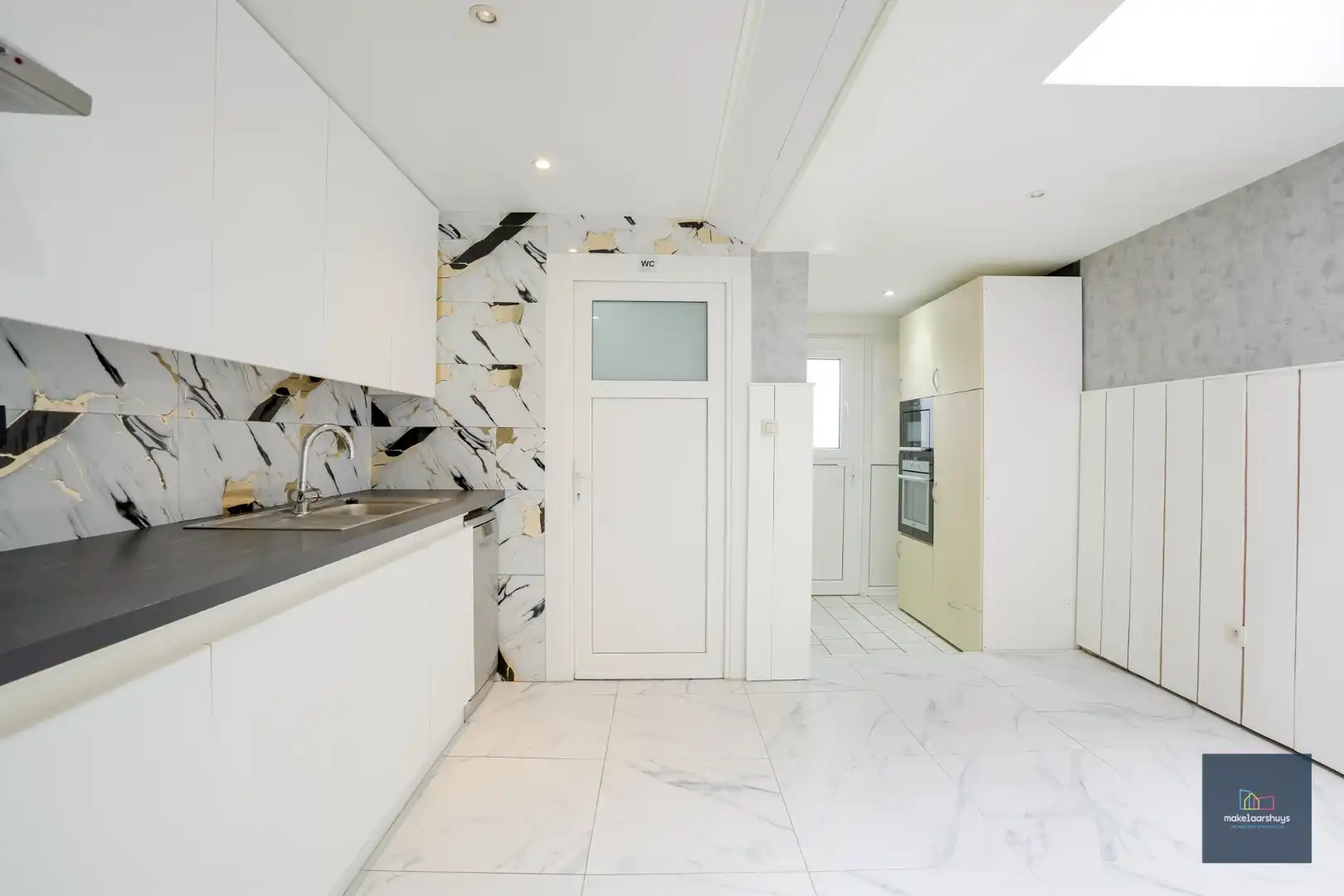 Woning met 4 slaapkamers en koer nabij centrum Gent foto 6