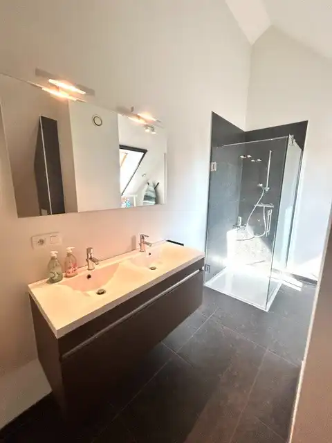 Moderne duplex te huur in hartje Hasselt, foto 13