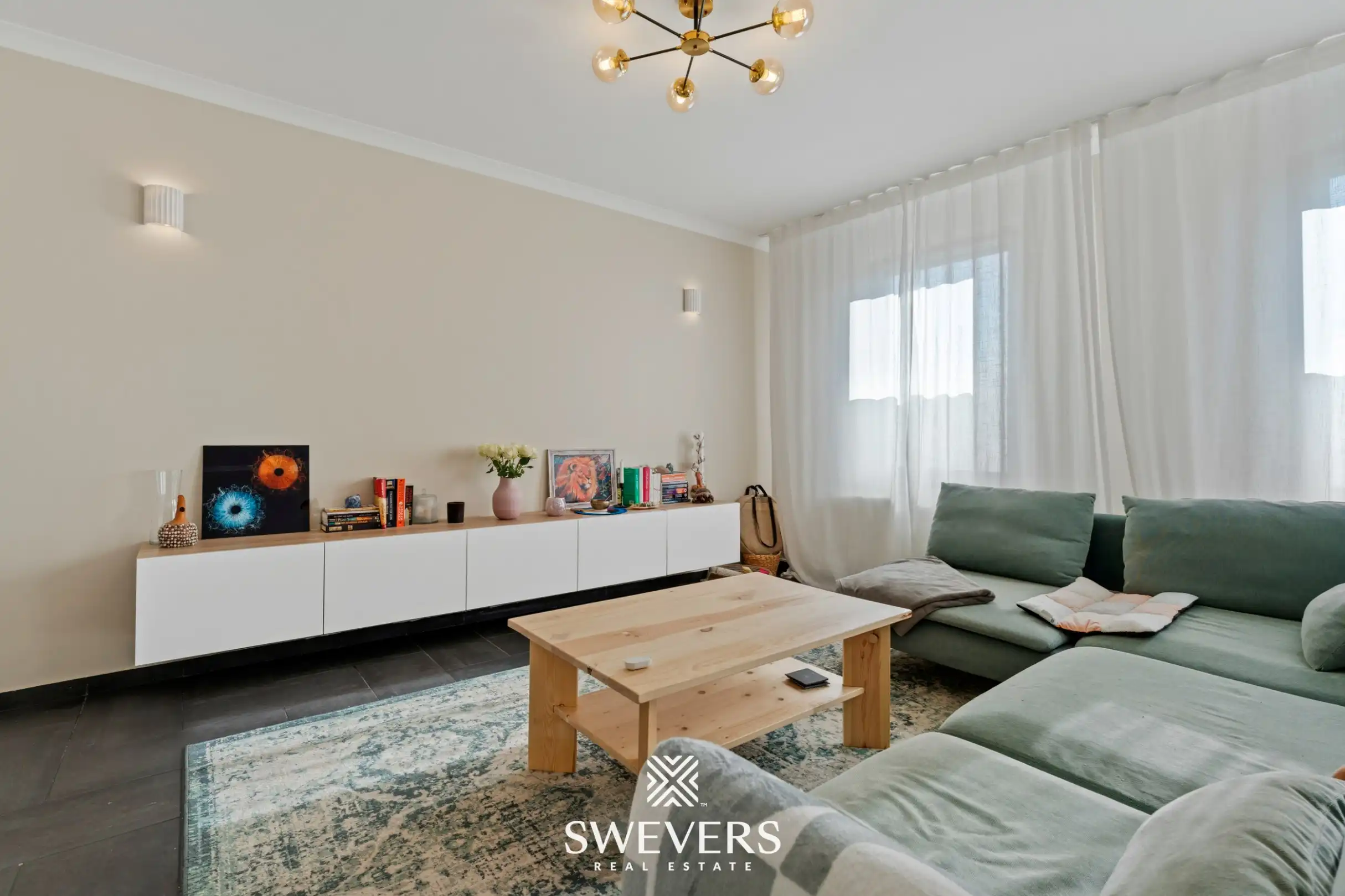 Instapklaar duplex-appartement met 3 slaapkamers en groot terras foto 4