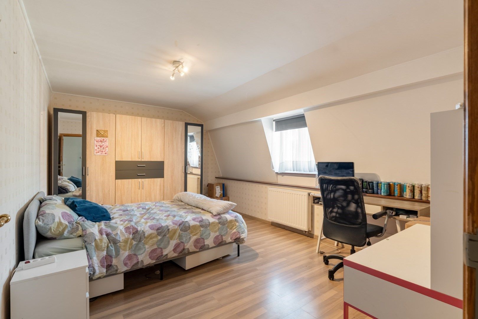 Duplexappartement (189 m²) met overdekt terras en garage in een statige herenwoning in het centrum van Hoeselt foto 17