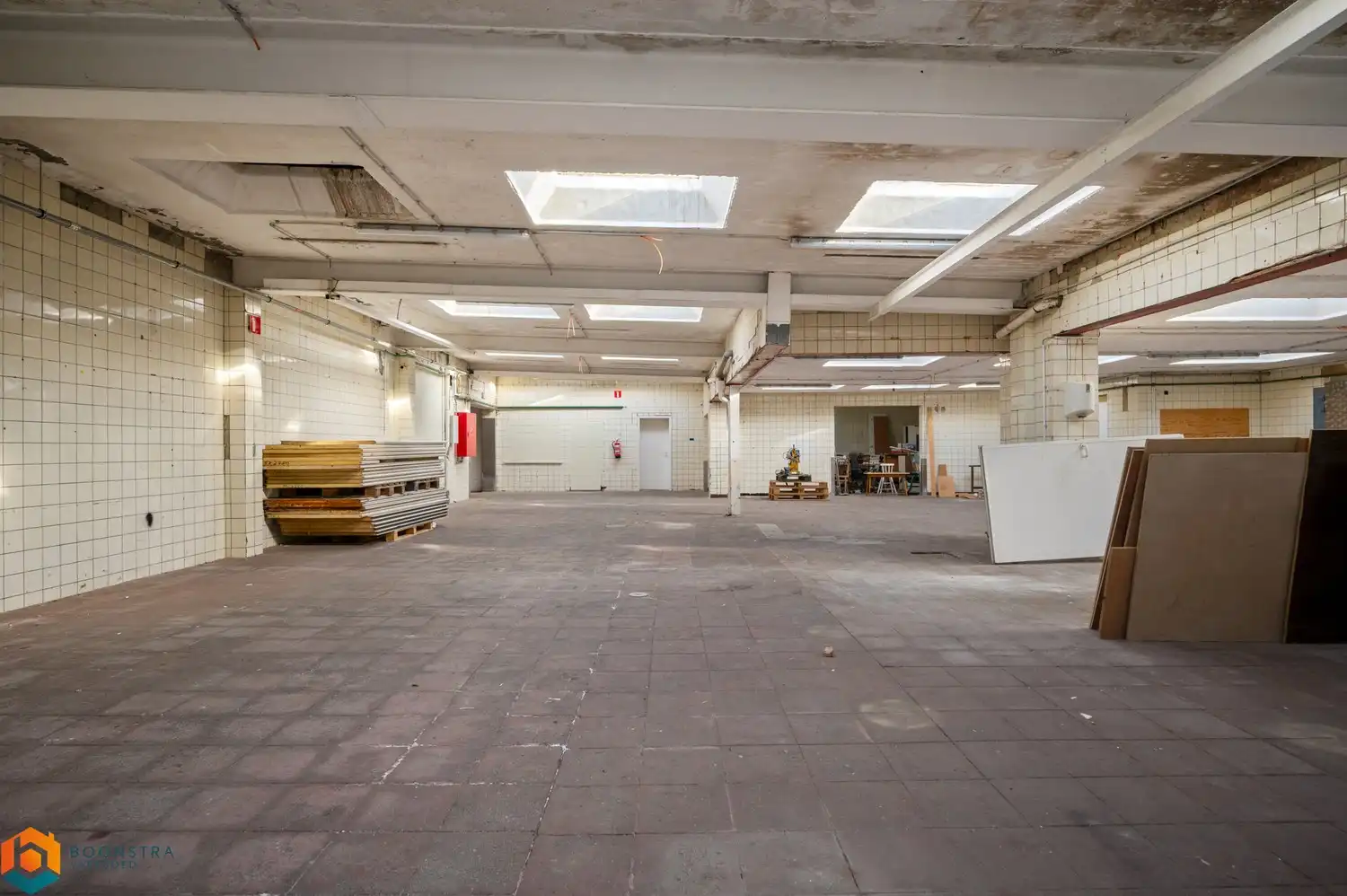 Ruime opslagplaats +- 363&nbsp;m² foto 4