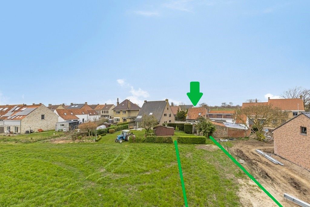 BUITENKANS! ALVERINGEM: Te renoveren/te slopen woonhuis "echt niet ver van de platse" met zongerichte tuin op 478m² grondoppervlakte. foto 18