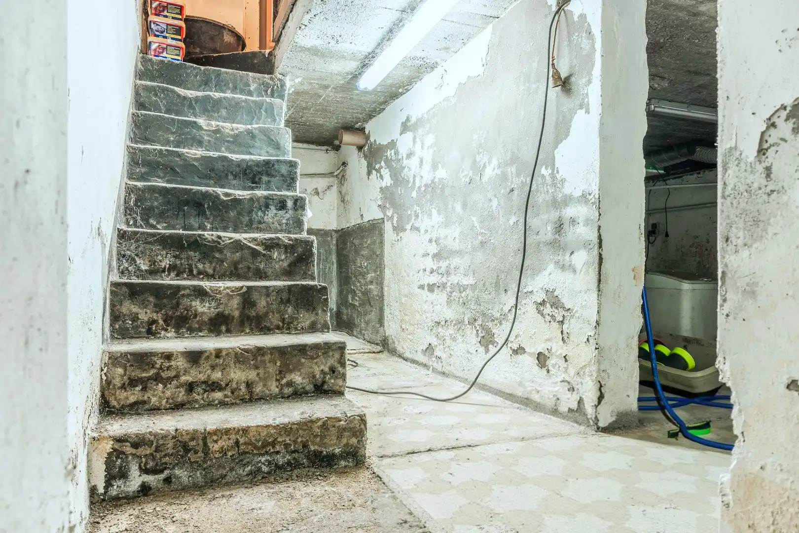 Op te frissen Belétage woning in rustige wijk foto 21