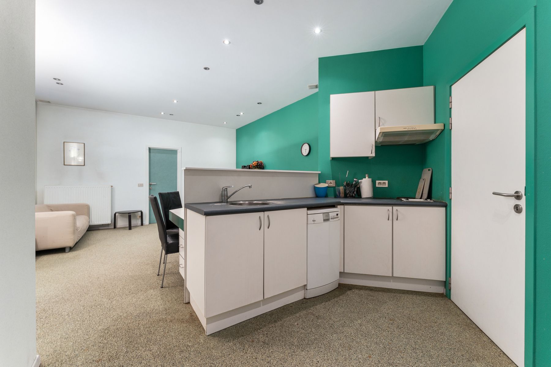 Appartement in centrum Oostende, voorheen apotheek foto 4