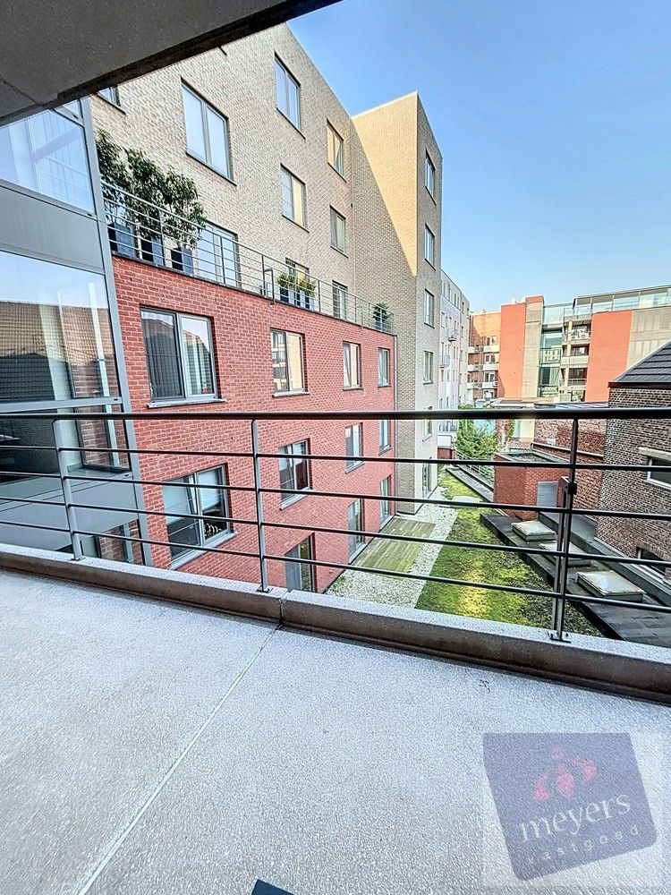 Appartement 2slpk. 92m² met terras Hasselt-centrum foto 12