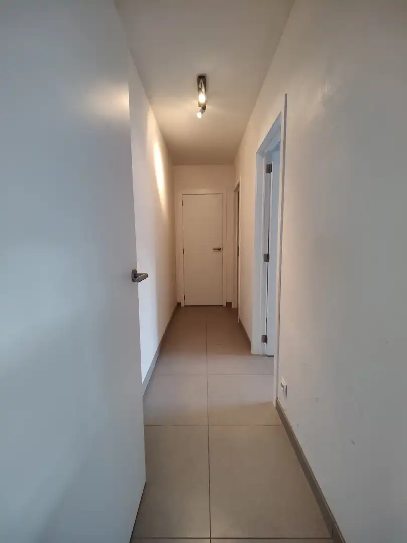 Passendale – Ruim en modern appartement met terras foto 2