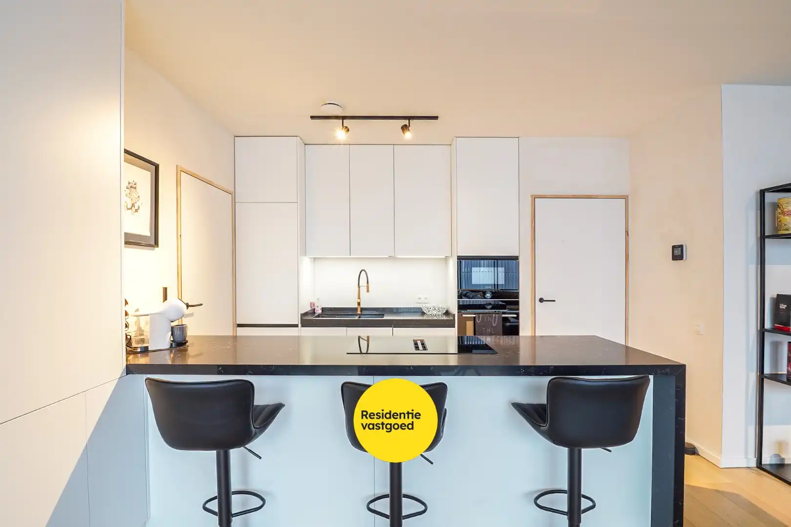 Modern energiezuinig 2-slaapkamerappartement te Bredene foto 5