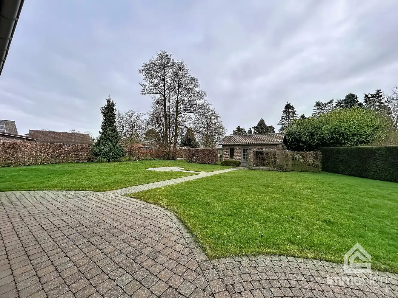 Charmante gezinswoning met landelijke uitstraling te Molenbeersel! foto 42