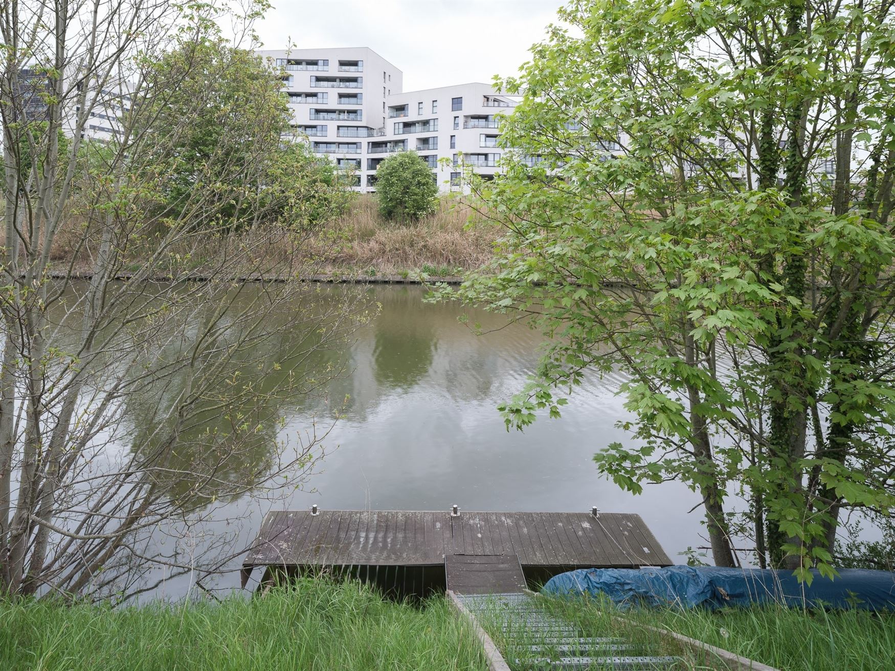 Woning met kantoor, parking en tuin foto 20
