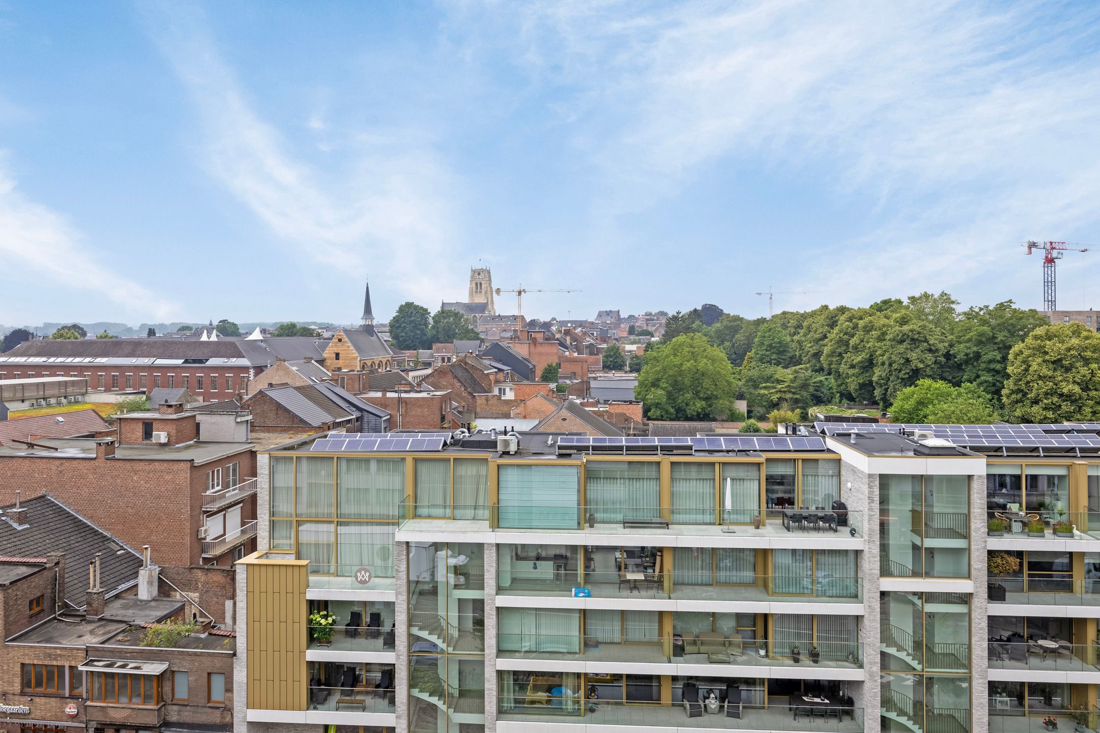 Appartement met panoramisch zicht foto 9