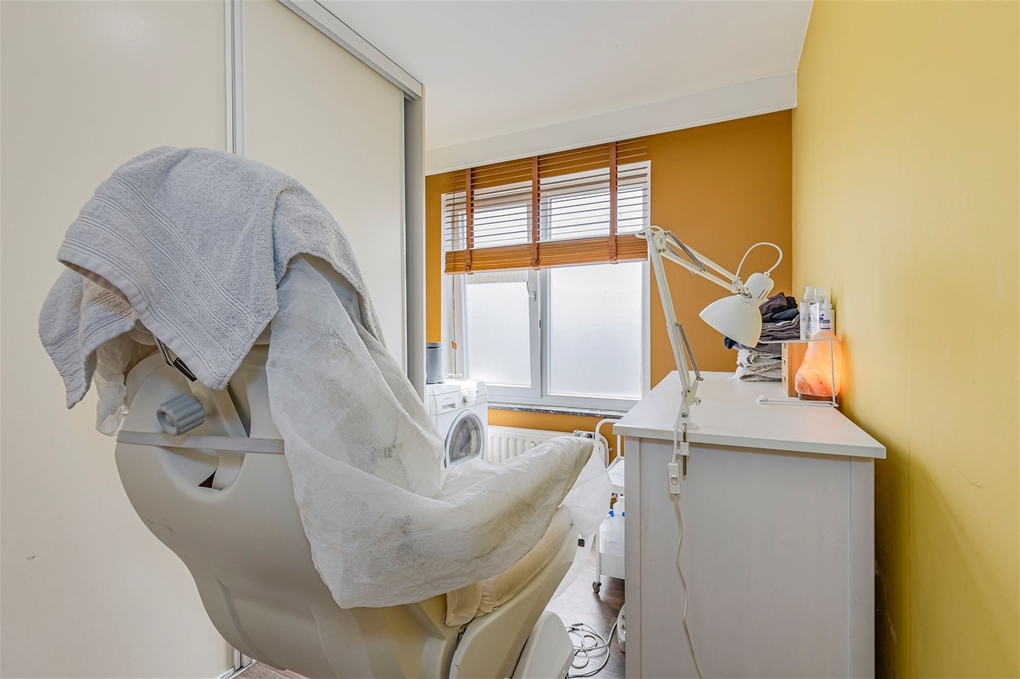 Instapklaar appartement met 2 slaapkamers en garagebox foto 12