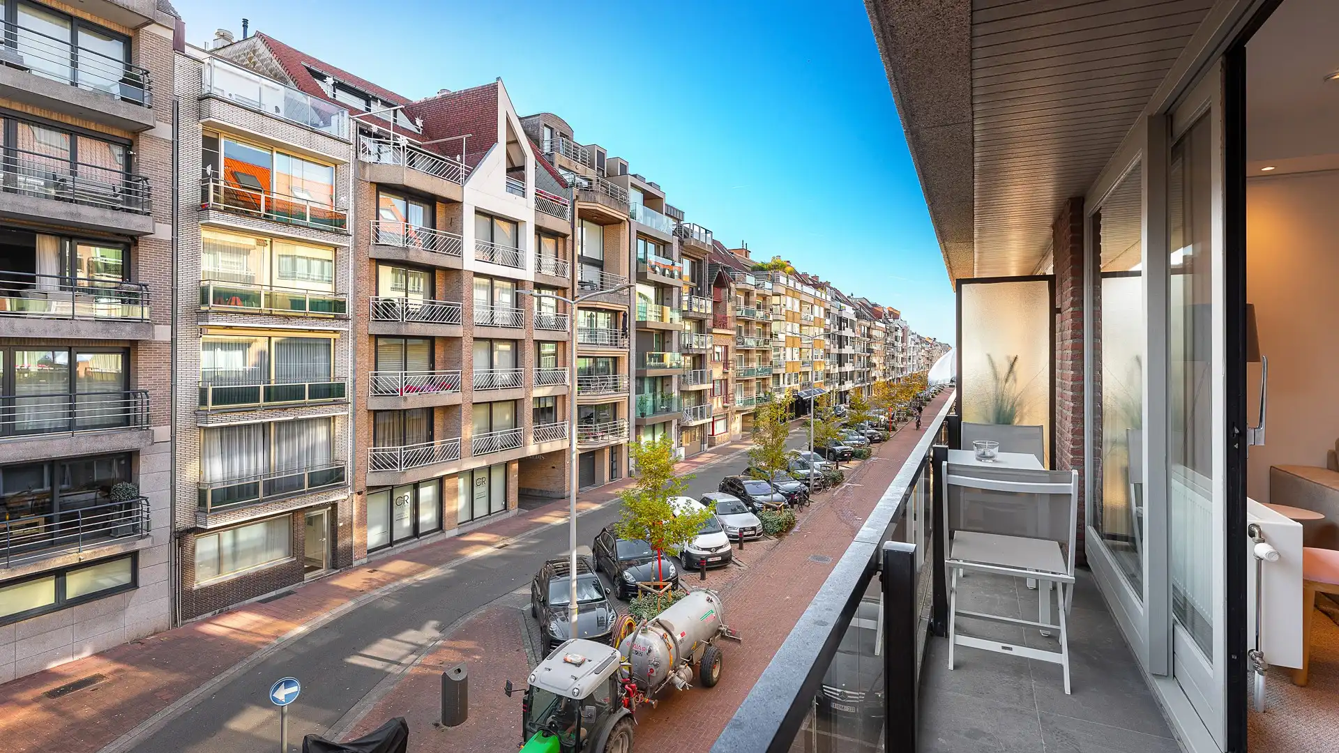 Gerenoveerd 2-slaapkamerappartement op topligging. foto 5