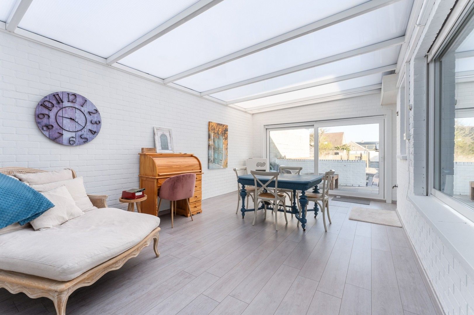 Instapklare woning met 3 slaapkamers, garage en diepe tuin op 449 m² foto 6