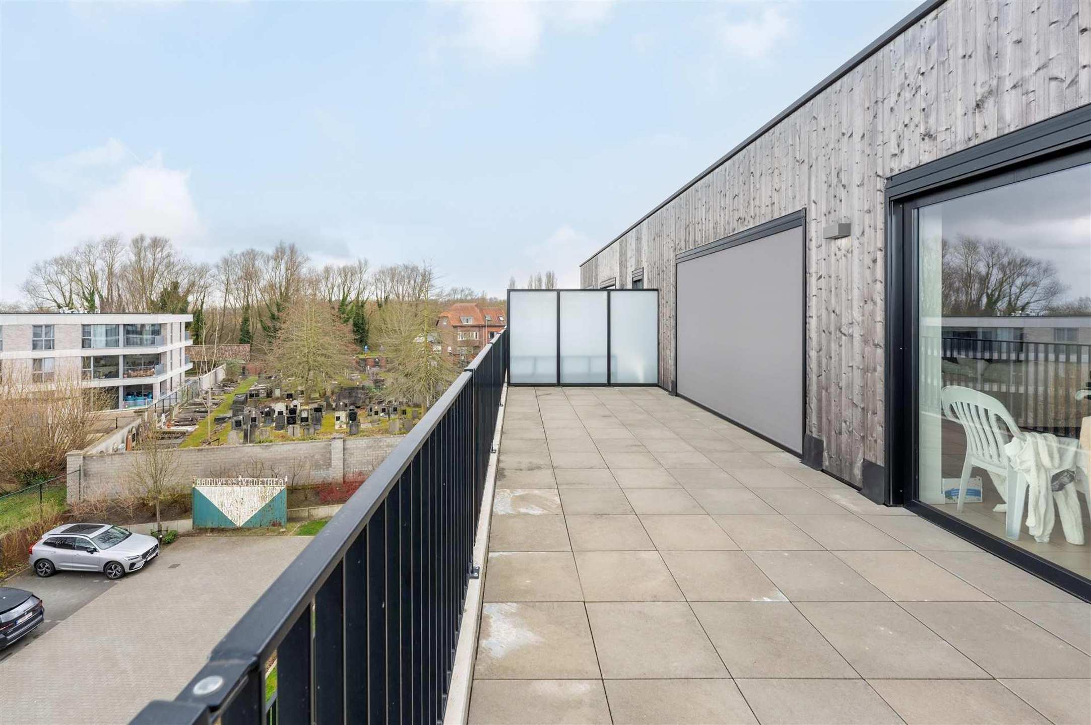 Ruim & modern appartement met groot terras in Steendorp foto 18