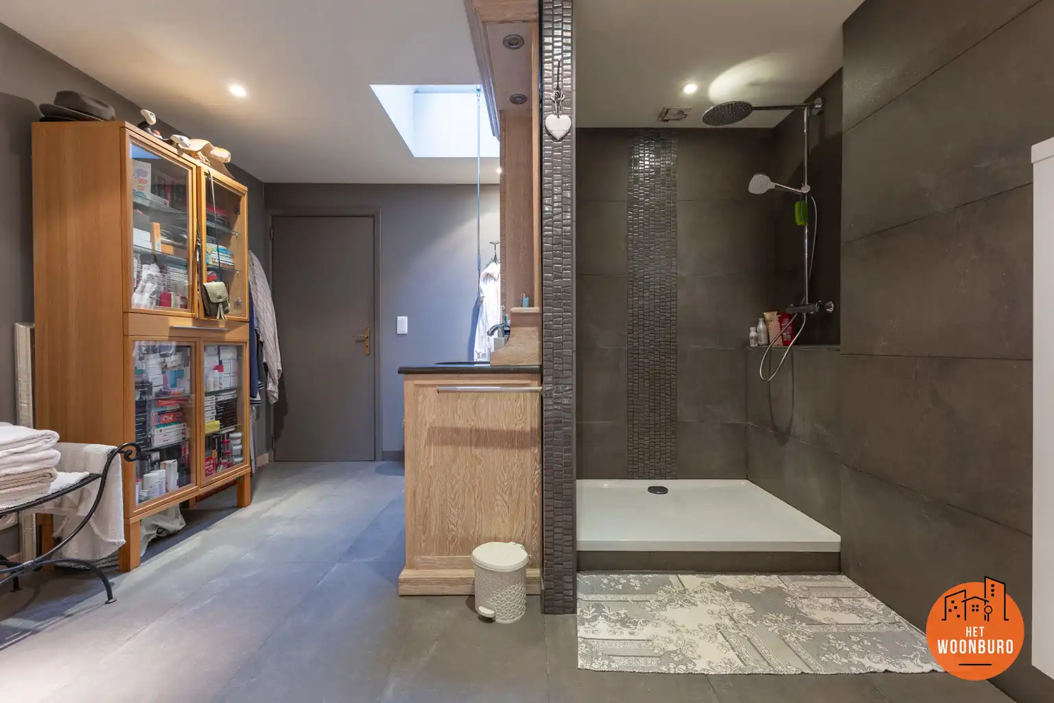 Karaktervolle woning met 4 slpks, garage, bijgebouw en tuin foto 32