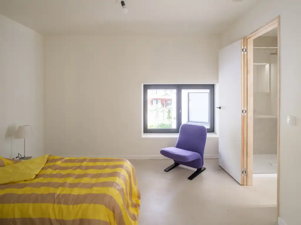 Uniek townhouse-appartement met o.m. 4 slaapkamers, 3 badkamer en een ruim terras. foto 21