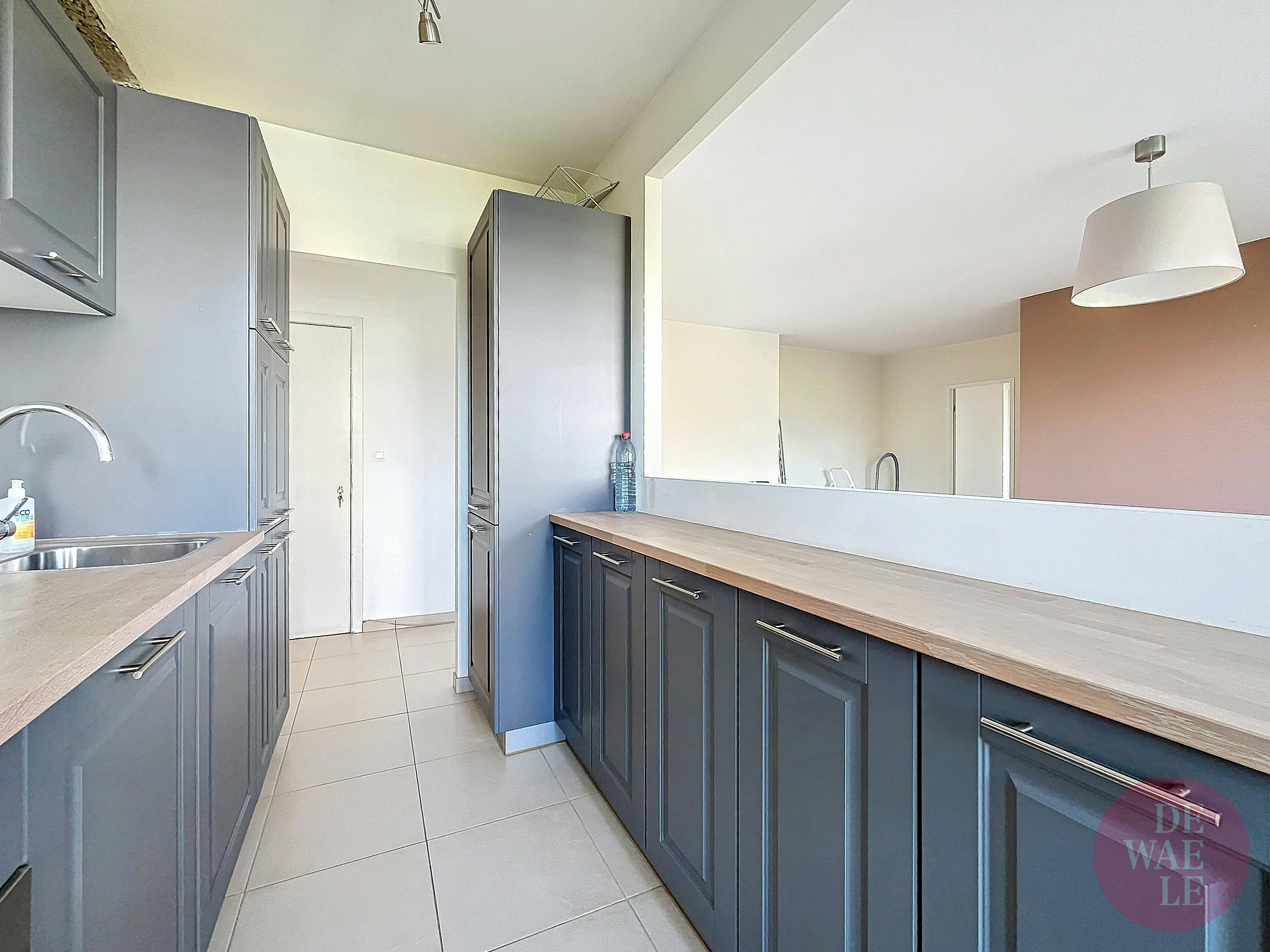 Licht appartement met 2 slaapkamers en garage in Oudergem foto 10