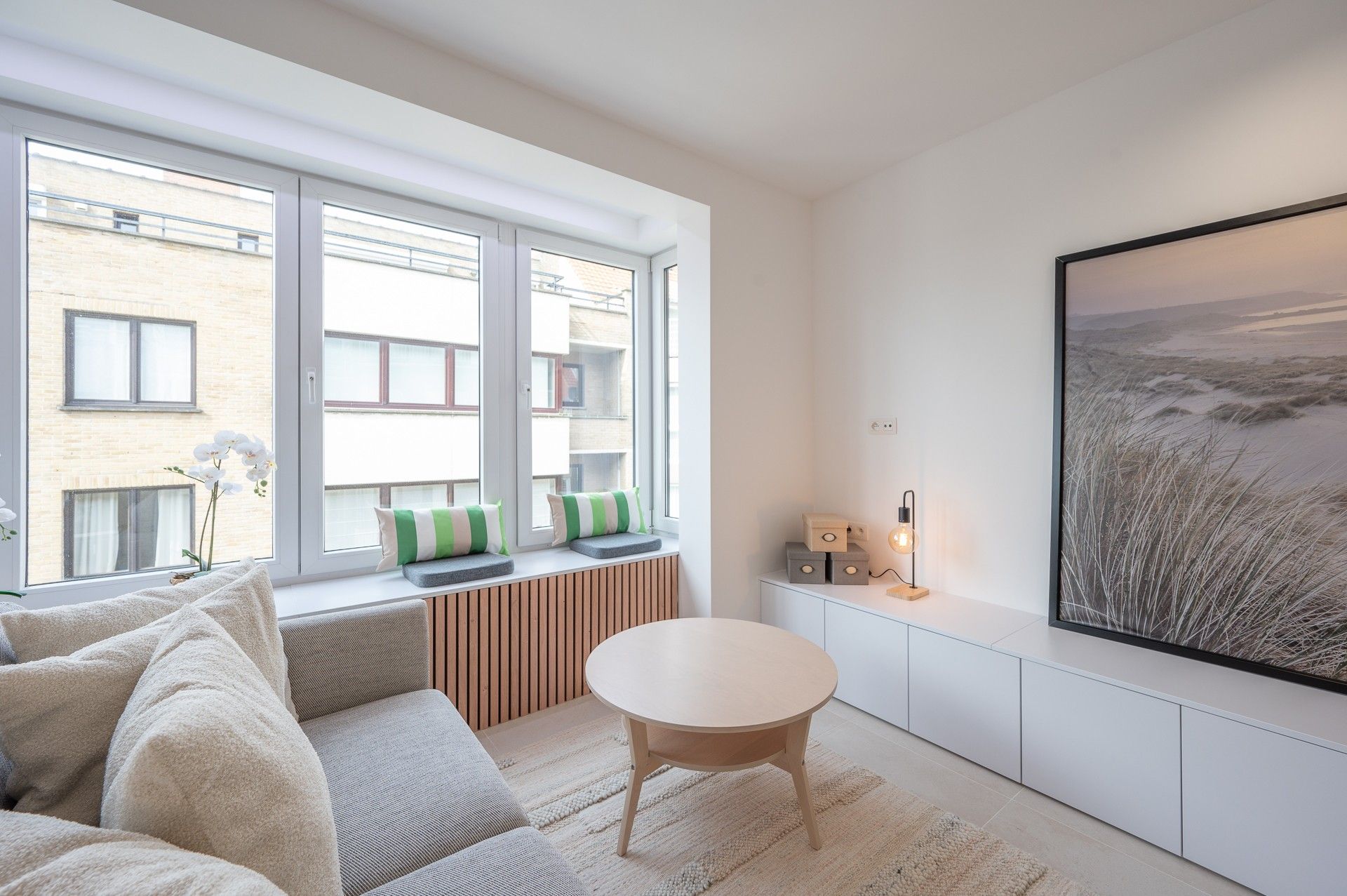 Vernieuwd appartement gelegen te Duinbergen nabij het strand foto 3