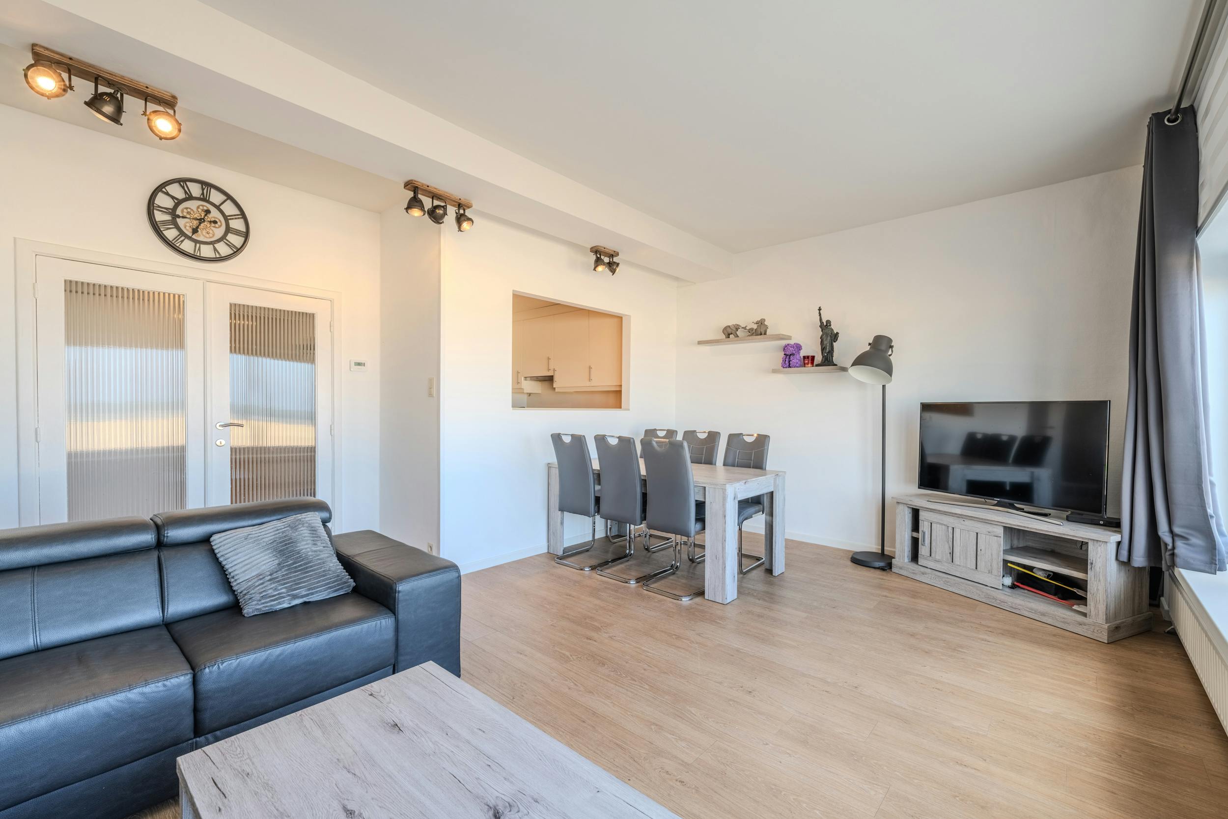 Prachtig appartement (95m²) met magnifiek zeezicht foto 6