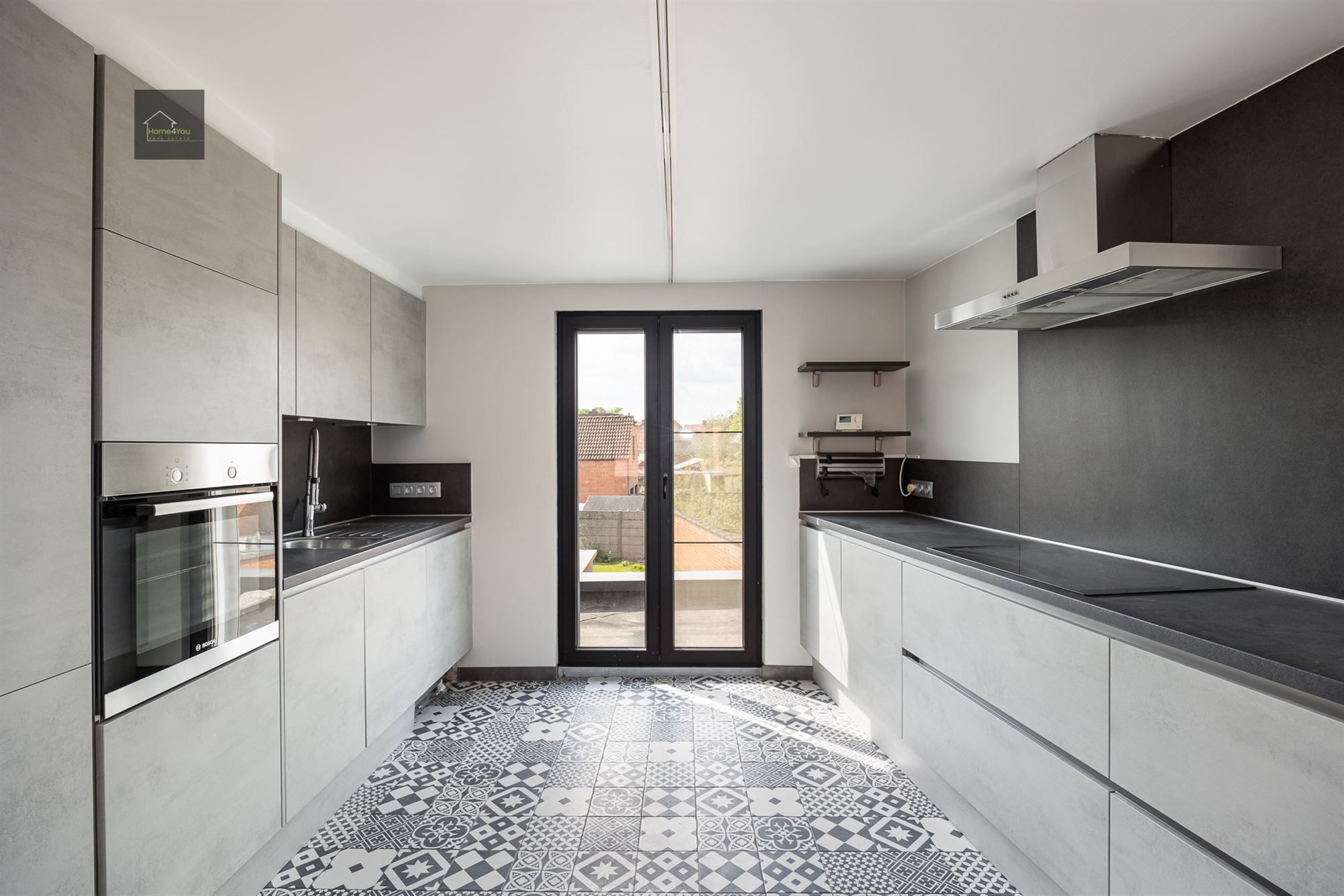 Handelshuis met duplex en 2 aparte tuinen foto 14