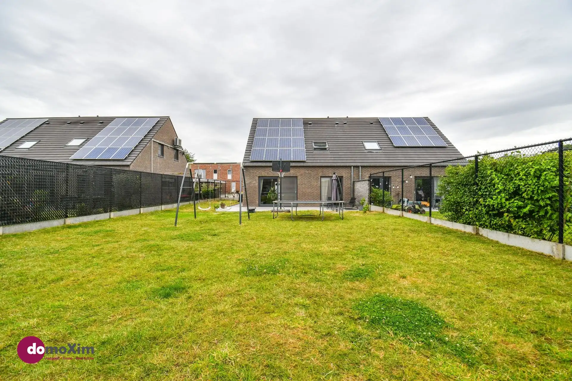 Mooie halfopen, recente woning met 3 slaapkamers in Hever foto 20