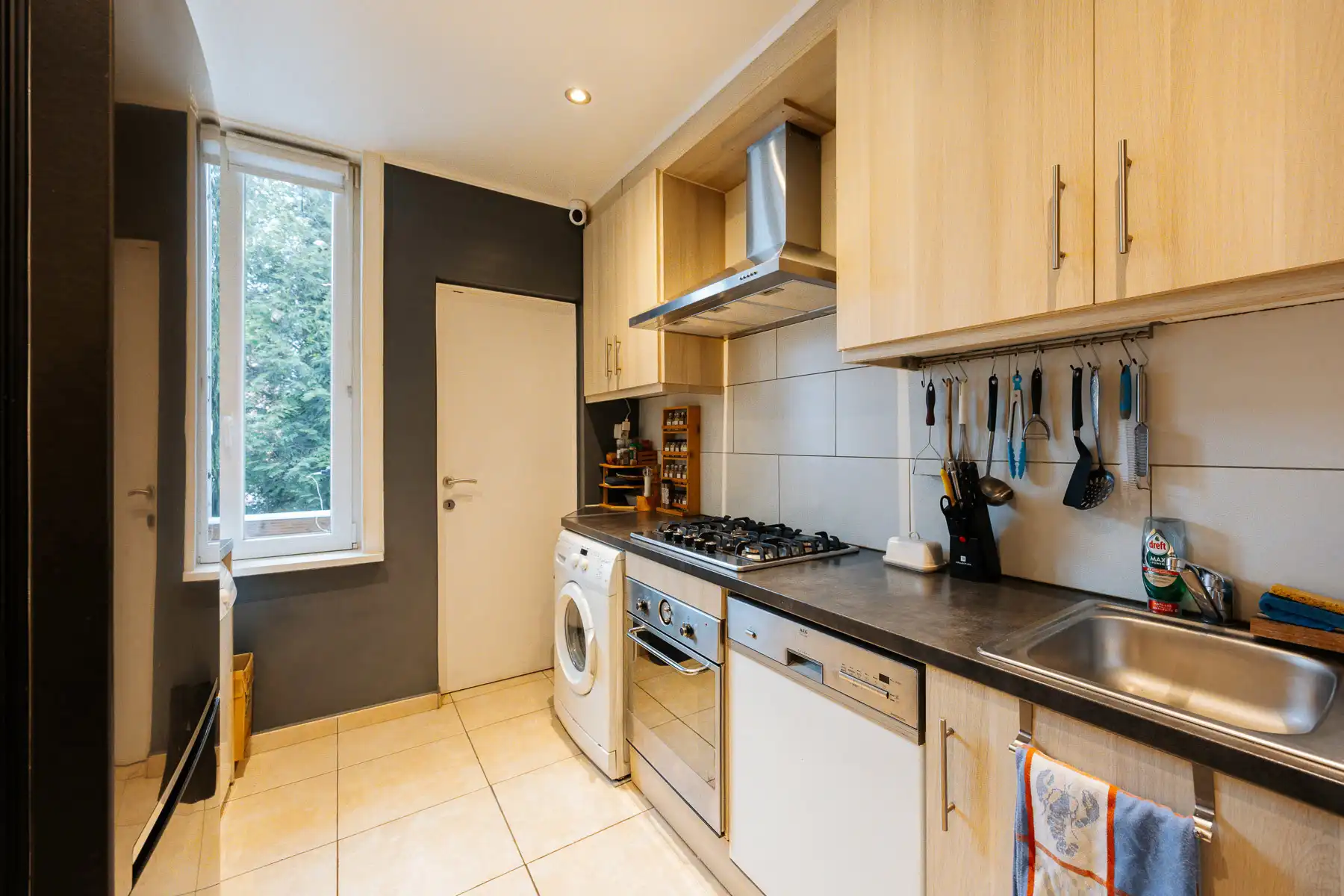 Gezellig appartement met 2 slaapkamers en gezellig terras foto 11