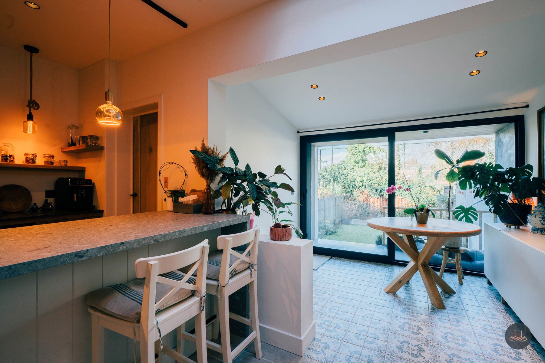 Instapklare charmante & gerenoveerde stadswoning met tuin foto 7