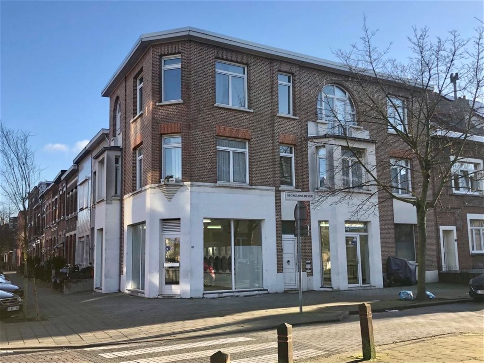 Commerciële ruimte te huur Secretaris Meyerlei 110 - 2170 MERKSEM