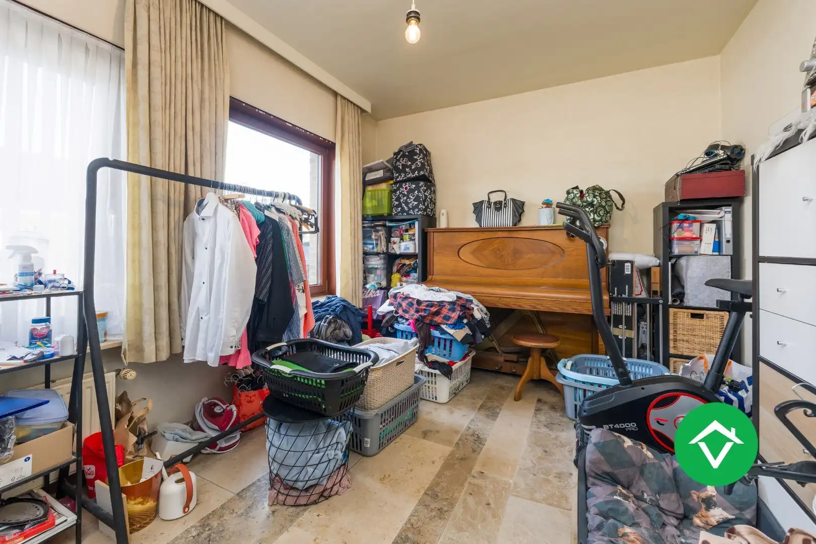 Alleenstaande woning met 5 slaapkamers en garage te Koekelare foto 11