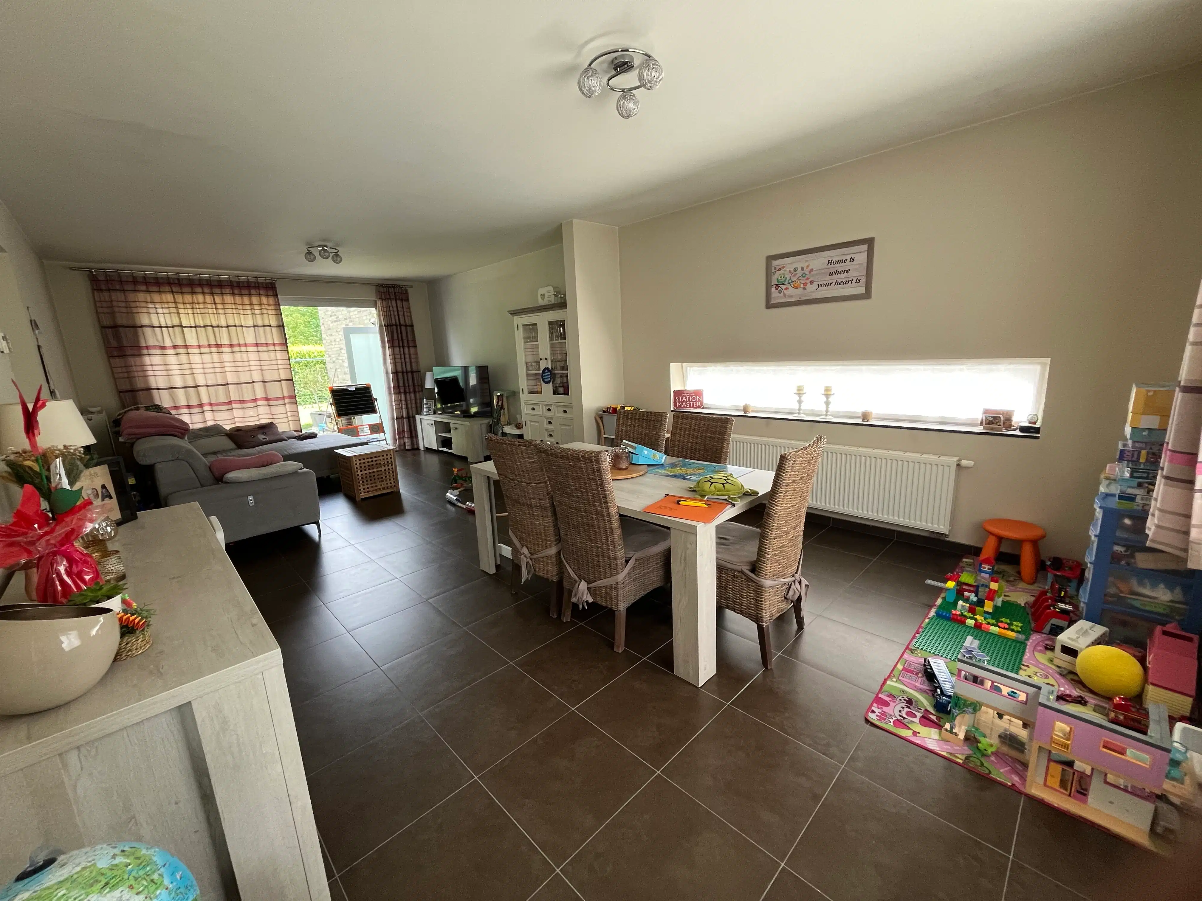 Rustig&centraal gelegen, ruime, lichtrijke woning foto 14